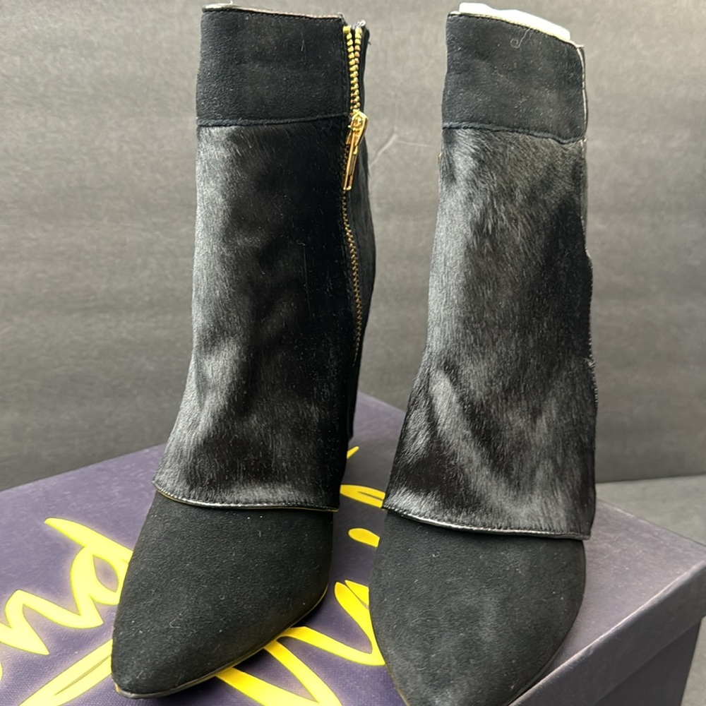 NIB London Trash Siri Suede and calf hair wedge Heel Boots Black Size 7 - Picture 3 of 12
